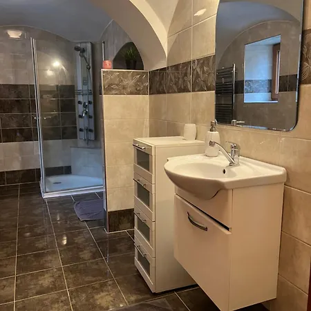 Adéla Apartamento *